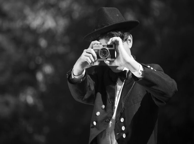 hombre camara para colorear