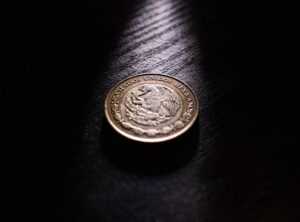 25.000 pesos mexicanos a chilenos